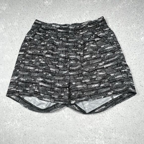 The North Face Tech Athletic Shorts Womens Size 2 Gray 5 in NF0A3SDR8PQ - Picture 1 of 13